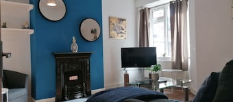 Ermine Road -  a house that sleeps 7 guests  in 4 bedrooms