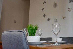 Dining - Ermine Road -  a house that sleeps 7 guests  in 4 bedrooms (Chester)