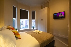 5 Schlafzimmer, kostenloses WLAN, Bettwäsche