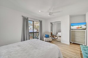 2 bedrooms, iron/ironing board, WiFi, bed sheets - Prime Location/2 Bdr/Sleeps 7/Pet friendly (Santa Rosa Beach)