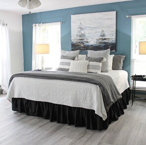 5 bedrooms, WiFi, bed sheets