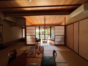 Standard Twin Room, Garden View | Dining - Suikouensakura (FujinomiyaCity,Utubusa)