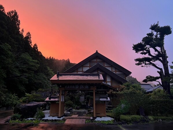 Exterior - Suikouensakura (FujinomiyaCity,Utubusa)