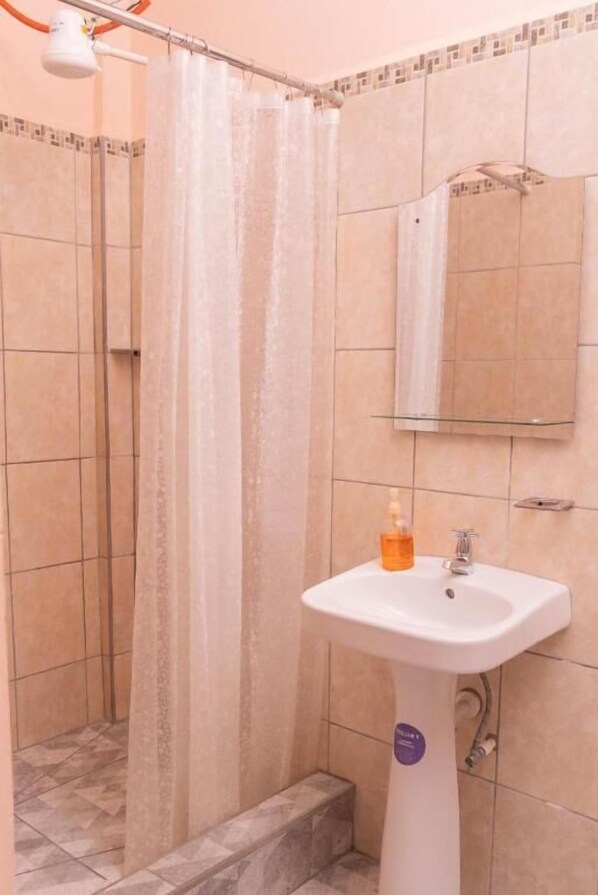 Luokittelematon kuva, 1 kautta 11, painike