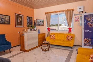 Unclassified image, 4 of 11, button - Hotel Posada Stella Maris (Puerto Barrios)