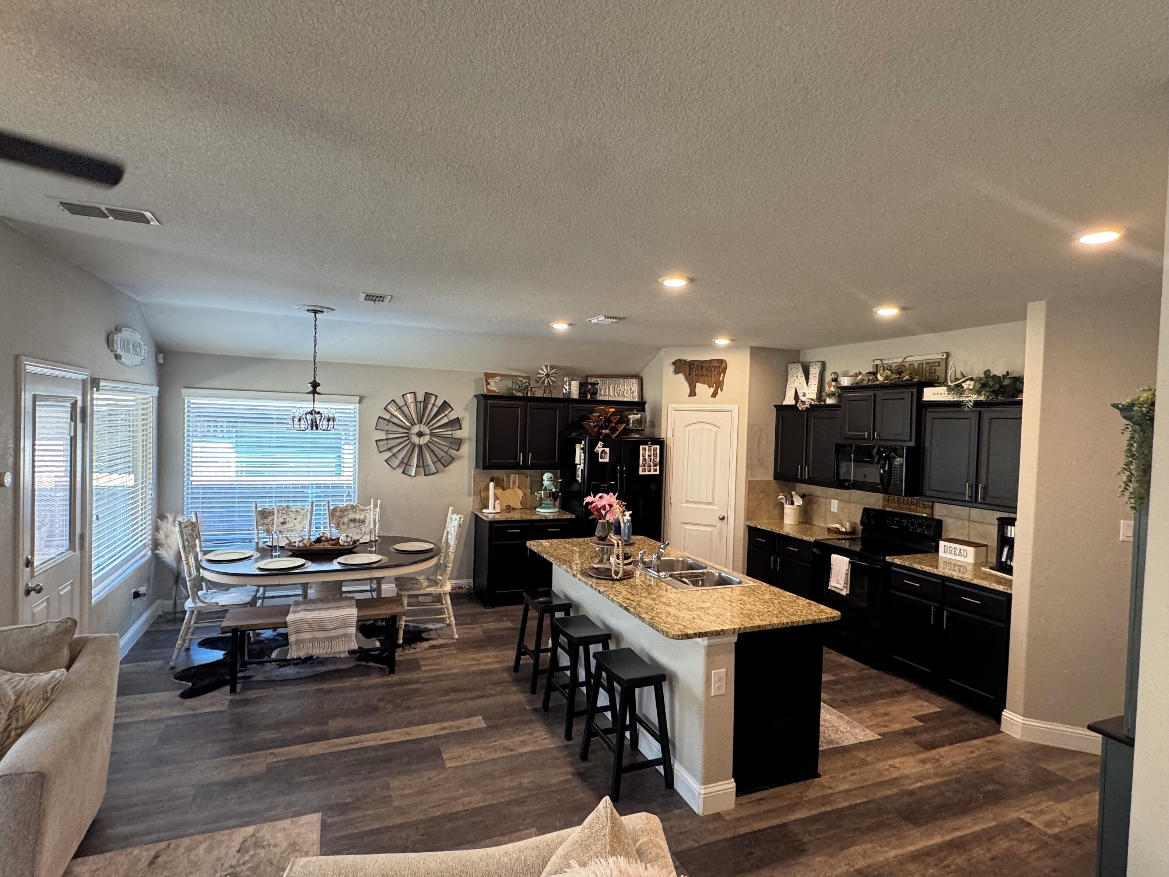 تناول الطعام