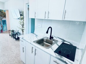 Imagen sin descripción, 4 de 6, botón