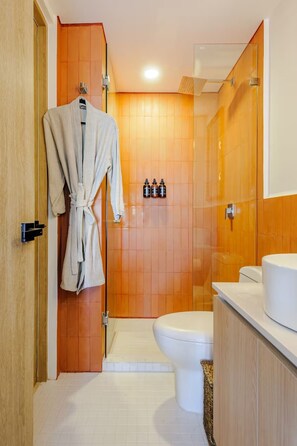 Hair dryer, towels, soap, toilet paper - Casa Chilanga - Roma Norte Boutique Stay. (Ciudad de México)