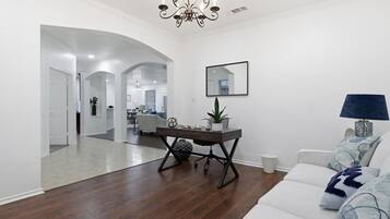 TV connectée, cheminée