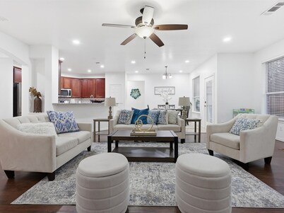Parkside Fully Furnished 4BR Family Home