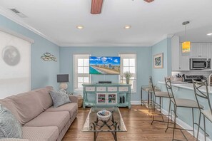 Smart TV - Charleston Village 201 (North Myrtle Beach)
