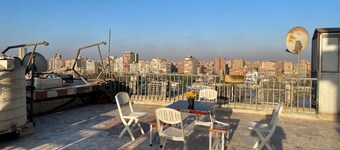 2-bedroom apartment in delightful Cairo with AC for your comfort