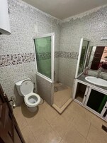 Habitación triple Deluxe | Baño