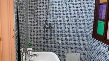 Phòng đôi cơ bản | Phòng tắm