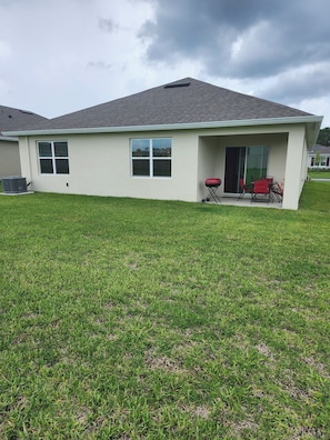 Exterior - Wonderful 4-bedroom house with AC in cool Sanford (Sanford)