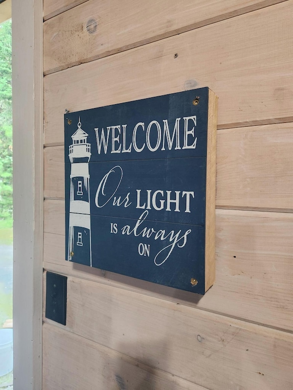 Nicht klassifiziertes Bild, 1 von 6, Schaltfläche