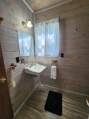 Nicht klassifiziertes Bild, 3 von 6, Schaltfläche