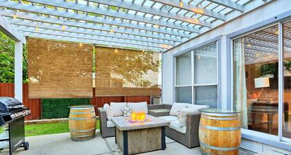 Cozy Retreat | Hot Tub, Firepit, Sauna & Patio