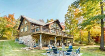 Vaulted Views Stone Lodge