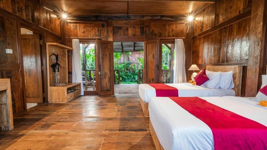 Superior Twin Room, Balcony, Garden View | Desk, blackout drapes, soundproofing, iron/ironing board