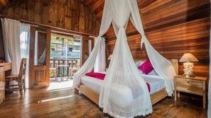 Signature Double Room, Balcony, Garden View | Desk, blackout drapes, soundproofing, iron/ironing board - Gayatri Retreat Ubud (Ubud)