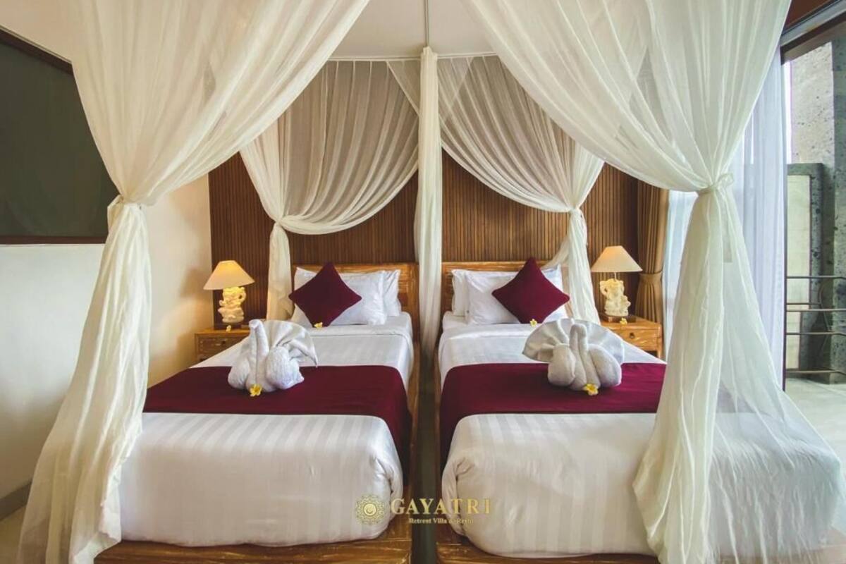 Deluxe Twin Room, Balcony, Garden View | Desk, blackout drapes, soundproofing, iron/ironing board (on request)