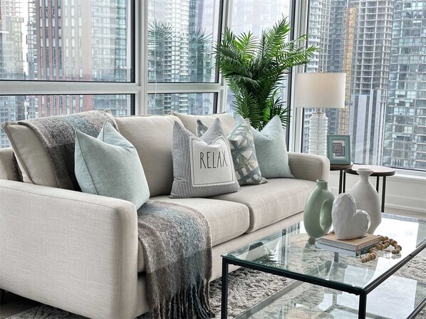 Gambar tidak terklasifikasi, 1 dari 6, tombol