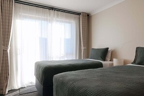 Unclassified image, 3 of 18, button - Heavenly Tekapo 4bdr4ba (Lake Tekapo)