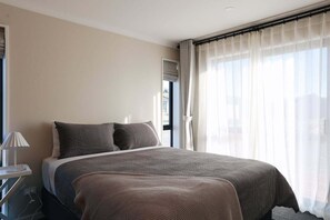 Unclassified image, 4 of 18, button - Heavenly Tekapo 4bdr4ba (Lake Tekapo)