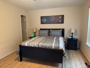 2 bedrooms, WiFi, bed sheets