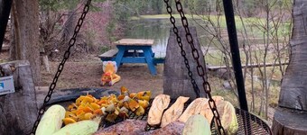 CAA Bed & Breakfast Ha Ling