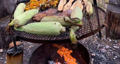 CAA Bed & Breakfast Ha Ling