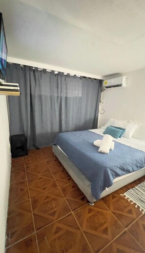 1 Schlafzimmer, Bügeleisen/Bügelbrett, Internetzugang, Bettwäsche