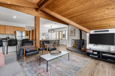 Fitzsimmons A - Located in the Heart of Whistler Village, Private Sauna