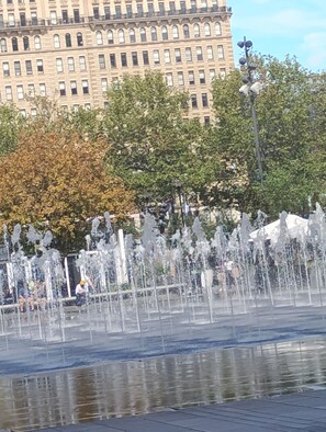 Imagen sin descripción, 2 de 15, botón