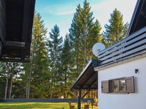 Outdoor dining - Makov Hrib by Interhome (Čabar)