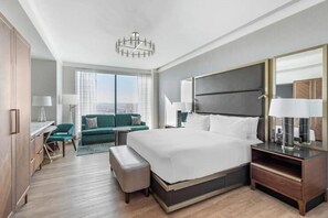 1 bedroom, iron/ironing board, WiFi, bed sheets - F1 view Elara Junior Suite (Las Vegas)