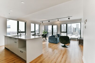 Luxurious Penthouse Amazing View