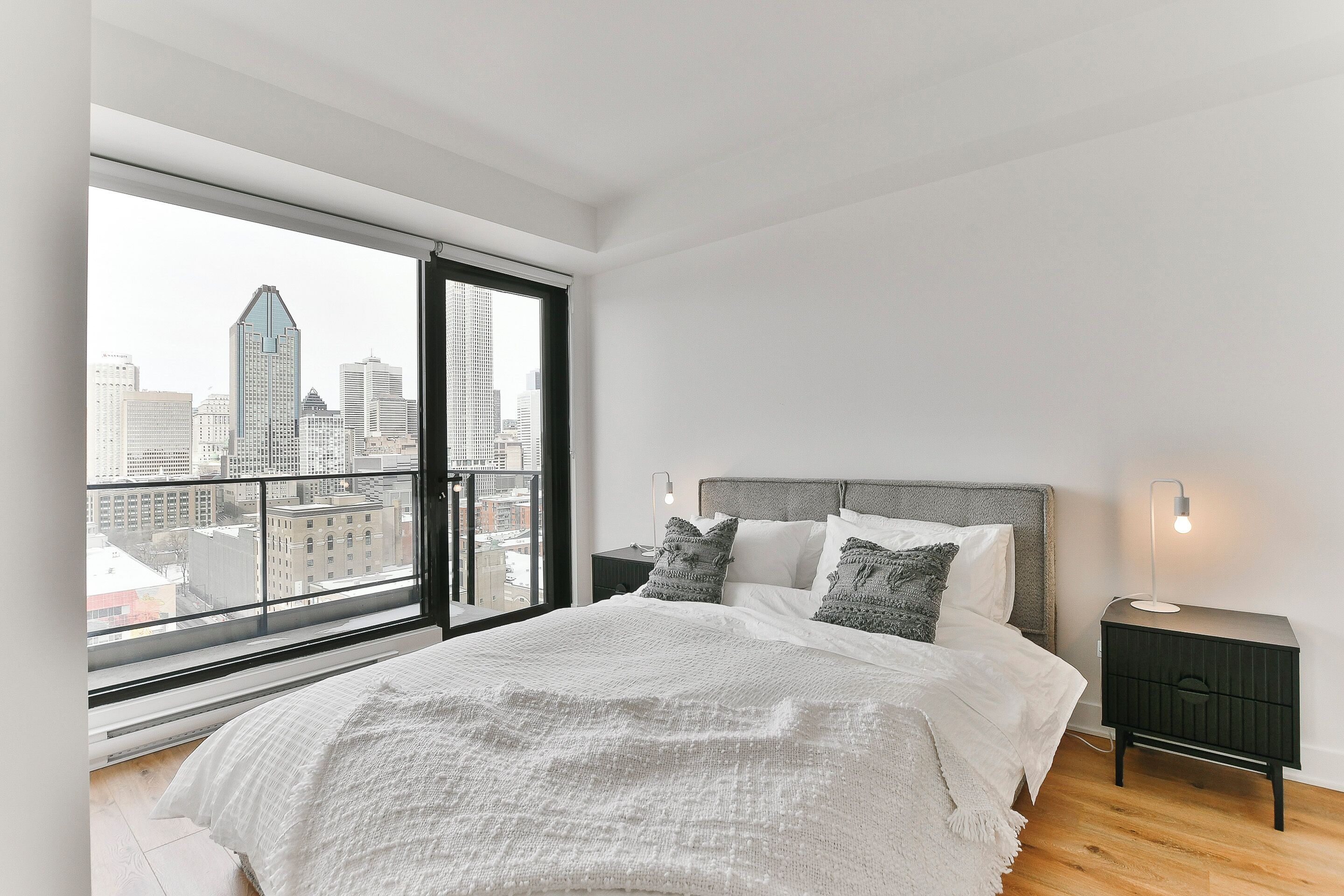 2 dormitorios, tabla de planchar con plancha, wifi y ropa de cama