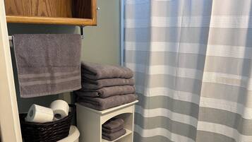 Handtücher, Toilettenpapier