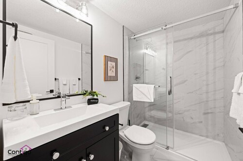 The Grande Suite | Near DT and WEM | 2BD | Central