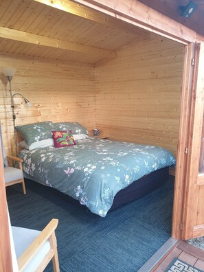 Unclassified image, 3 of 6, button - Keep it Simple at Fern Cottage (Motueka)