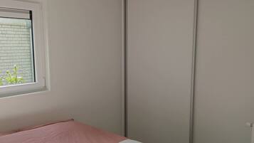 2 Schlafzimmer, Internetzugang