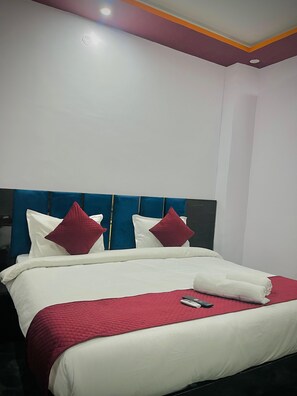 Unclassified image, 5 of 16, button - Sky Hotel (LUCKNOW)