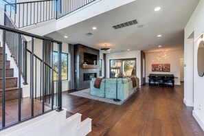 Interior - Beautiful 3-bedroom house in downtown Georgetown - walk to the square! (Georgetown)