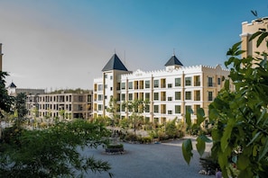 Exterior - The Castle Khao Yai Hotel (Pak Chong)