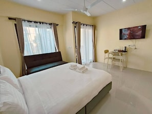 Standard Room, 1 Double Bed, Valley View | Bed sheets - The Castle Khao Yai Hotel (Pak Chong)