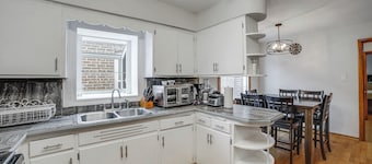 Commuter-Friendly Bungalow in Chicago's South Side