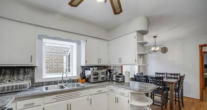 Commuter-Friendly Bungalow in Chicago's South Side