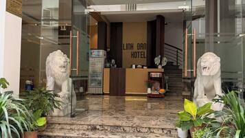 Bagian depan properti